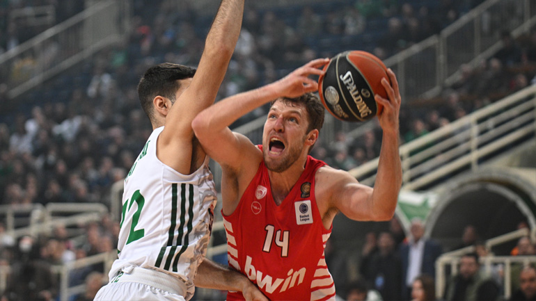 Βεζένκοφ: «Όνειρο για εμένα το NBA αλλά το μόνο που σκέφτομαι τώρα είναι η πρόκριση στο Final 4»